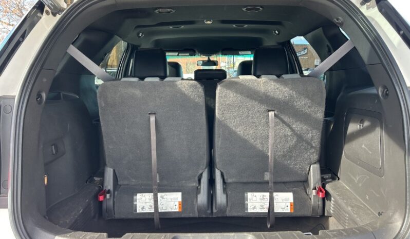 2015 Ford Explorer full