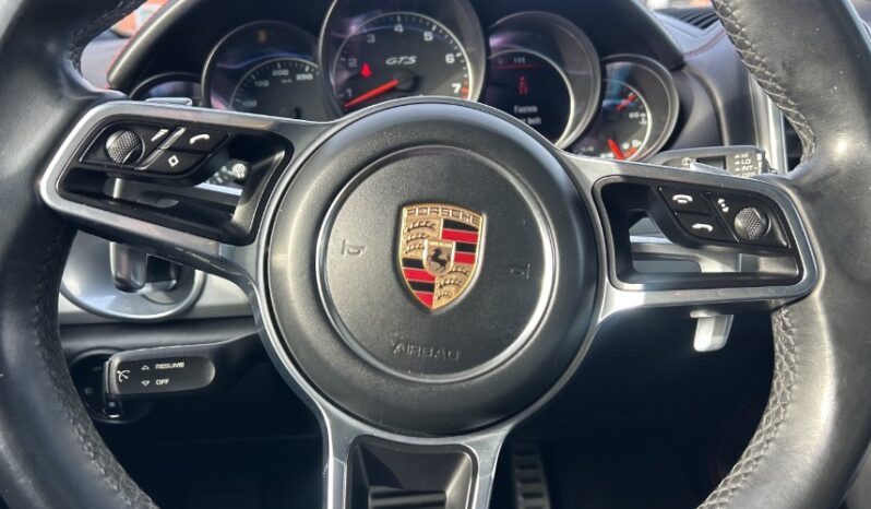 2016 Porsche Cayenne full