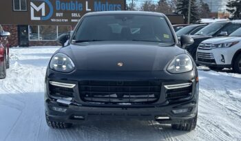 2016 Porsche Cayenne full