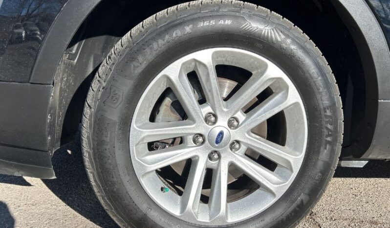 2017 Ford Explorer full