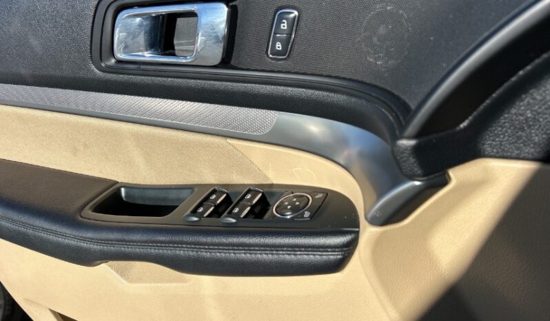 2017 Ford Explorer full