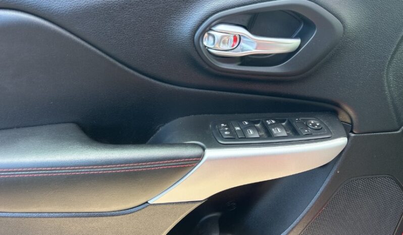 2017 Jeep Cherokee full