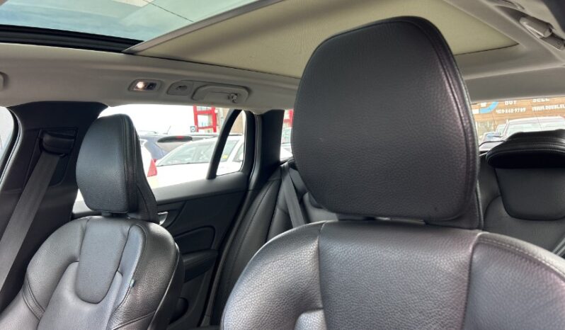 2021 Volvo V60 full