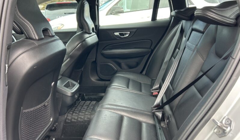2021 Volvo V60 full