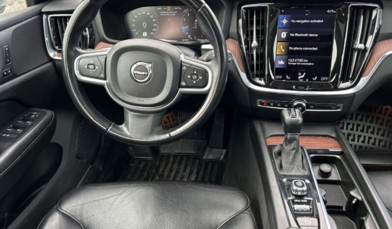 2021 Volvo V60 full