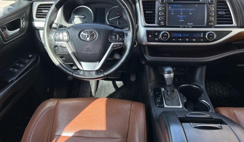 2017 Toyota Highlander full