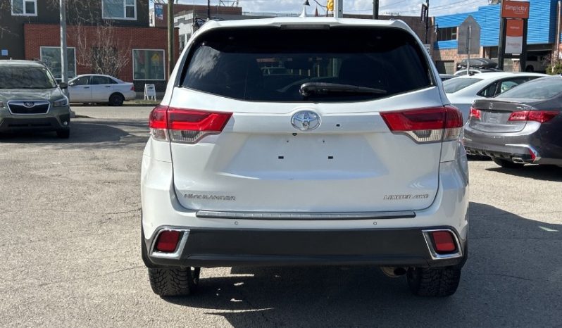 2017 Toyota Highlander full