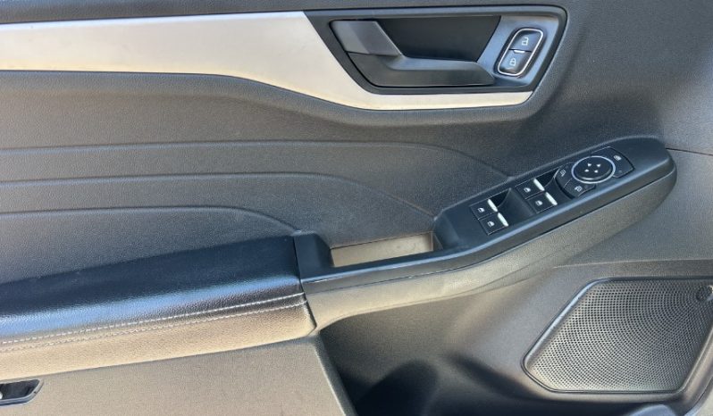 2022 Ford Escape full