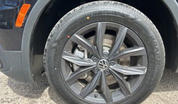 2022 Volkswagen Tiguan full