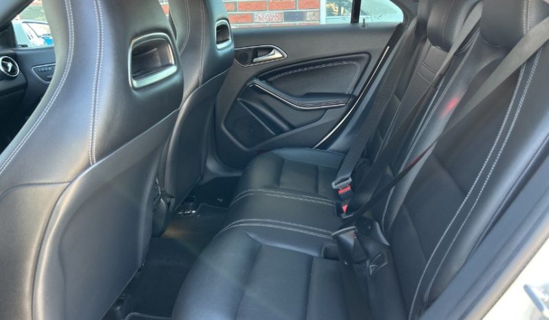2016 Mercedes-Benz CLA full