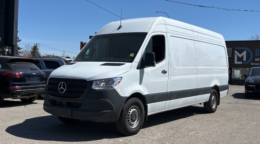 2024 Mercedes-Benz Sprinter Cargo Van