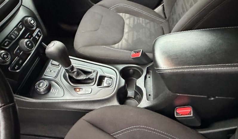 2019 Jeep Cherokee full