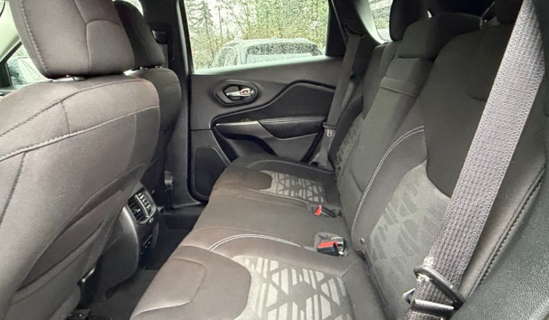 2019 Jeep Cherokee full