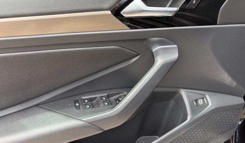 2019 Volkswagen Jetta full