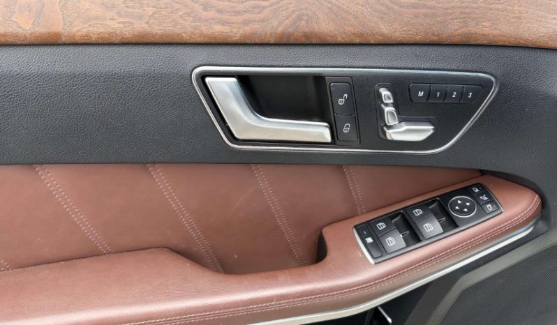 2016 Mercedes-Benz E-Class full